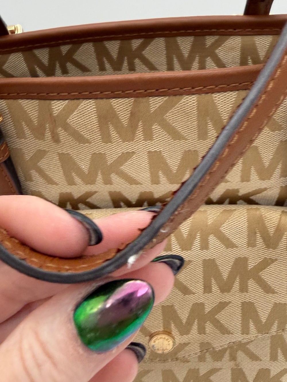 Michael Kors Beige/Tan MK Logo Tote with Front Pocket used condition!! - Picture 4 of 12